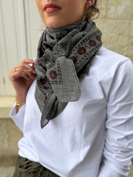 Foulard classique en laine Gris foncé/Kaki - SOEUR PARIS