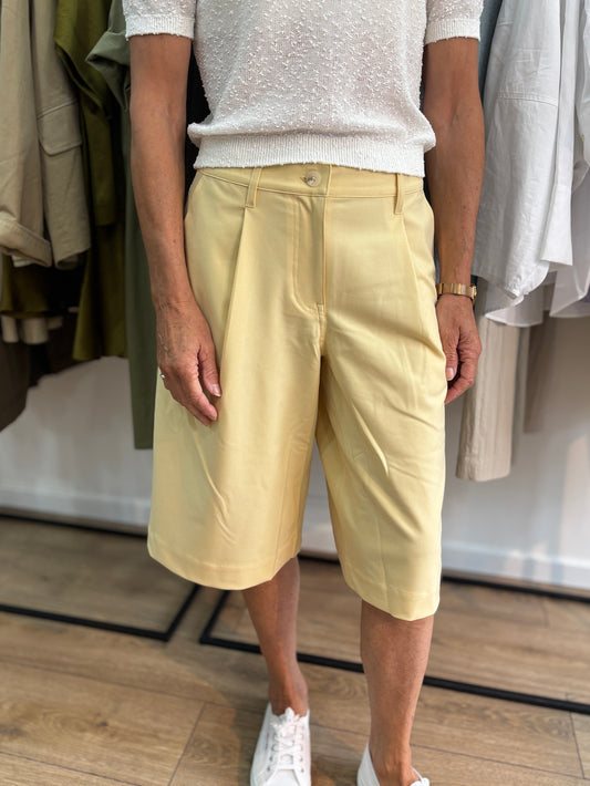 Bermuda Saharper Pleat - SAMSOE